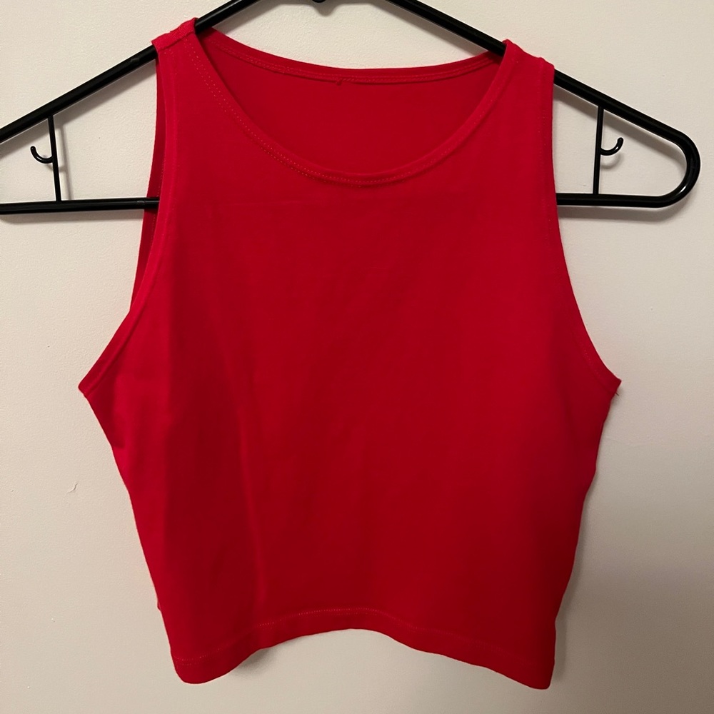 halter crop top